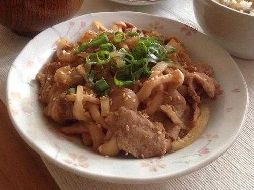 生姜清炖猪肉